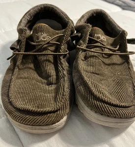 Hey Dude Wally Herren Cord Walnuss Schuhe Größe 10 in einwandfreiem Zustand - Bild 1 von 4