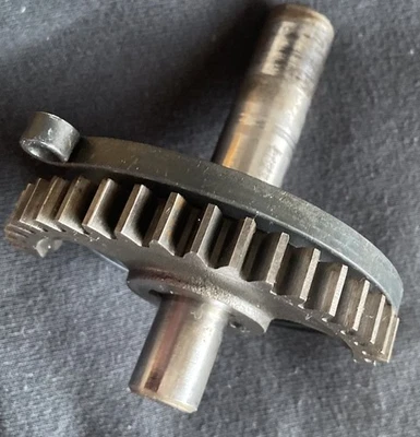 De colección Triumph Moto Kickstart Cuadrante Engranaje y Muelle T20A Foto 1 de 4