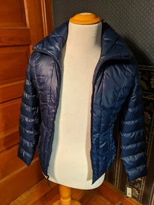 Abrigo amortiguador de plumón Kenneth Cole Reaction nuevo con etiquetas para mujer azul marino empacable - Imagen 1 de 7