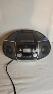 RCA DIGITAL PLL RADIO RCD175 Portable Boombox CD Cassette Player FM/AM Vintage - Picture 1 of 3