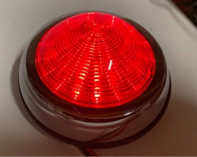 Flat Mount Red LED Taillight Roll Pan Custom Chevy Pickup Truck P50AR-Each-1 - Imagem 1 de 4