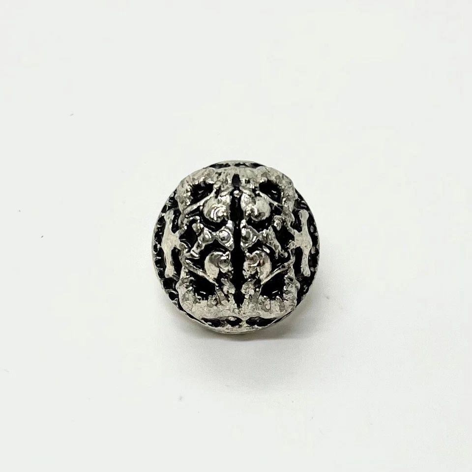 RITTERHANDWERK Gotland Amulett 14 x 10 mm Zierniete Zierbeschlag Mittelalter inkl. Nietkappe