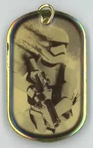 Etiqueta de perro STORMTROOPER 2015 Topps Star Wars The Force Awakens chapada en oro paralelo - Imagen 1 de 2