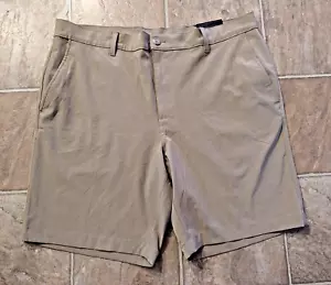 New Callaway sz 38 Golf Shorts tan stretchy men 0573 - Picture 1 of 3