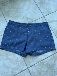 EUC Old Navy Every Day Chambray Shorts - Size 14 - Blue/White Polka Dots - Picture 1 of 2