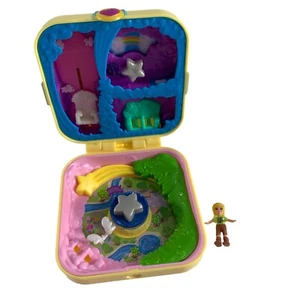 Polly Pocket Unicorn Utopia Compact Yellow Blue Bow 2018 Hidden Hideouts Figure - Picture 1 of 5