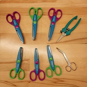 Lot Of 8 Various Craft Scissors Paper Cutting Edgers Scrapbooking EdgeCraft - Picture 1 of 11