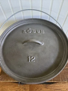 Vintage Lodge 12 Footed Cast Iron Dutch Oven Lid & Handle USA Camp 1200 Heavy - Picture 1 of 9