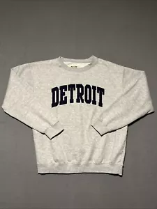 New York Popular Men's Large 'DETROIT' Stitched Pullover Crew Neck Sweater Gray - Picture 1 of 10