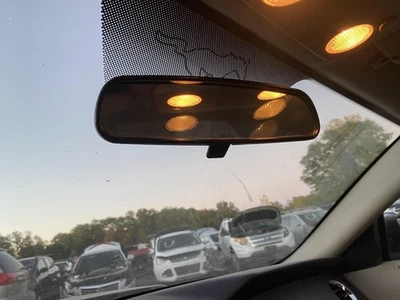 Espejo retrovisor interior delantero central usado se adapta a: Ford Mustang 2010 dimmi manual Foto 1 de 4