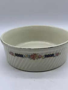 CASSERUOLA VINTAGE HALL'S KITCHENWARE PIATTO BLU E BIANCO A COSTINE CON FINITURE ARGENTO - Foto 1 di 9