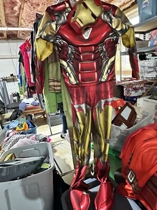 Iron Man Customs. Mask Is Cracked But Can Be Taped - Picture 1 of 4
