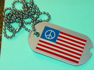 PEACE SIGN US FLAG VINTAGE 1970's HEADSHOP 20" DOG TAG NECKLACE MADE IN USA - Picture 1 of 2