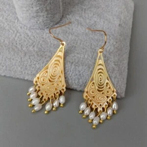 Natural Yellow Sea Shell Hollow-carved White Rice Pearl Dangle Hook Earrings - Picture 1 of 6