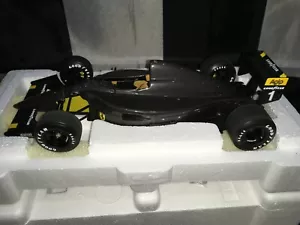 1:18 Exoto GPC97107 Alain Prost Ferrari 641/2 Carbon fibre Test car 1990 - Picture 1 of 7