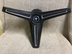 USED 1970-73 FORD MUSTANG RIMBLOW STEERING WHEEL PAD & EMBLEM AND INSERTS - Picture 1 of 13