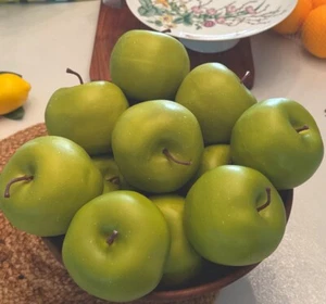 Lot Of 12 Artificial Realistic Fake Fruit Green Apples Home Decor - Picture 1 of 4