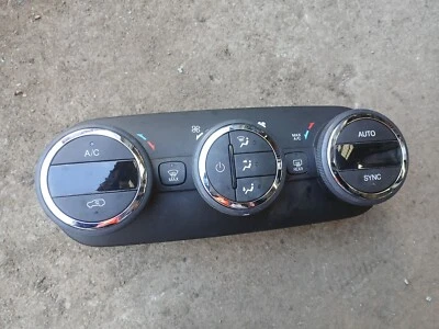 JEEP RENEGADE 2014-2018 2015 DIGITAL HEATER CONTROLS 07356349060 ~ - Image 1 of 2