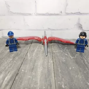 LEGO Guard Pilots + Minifiguras de dinosaurios Jurassic World 10756 - Imagen 1 de 5