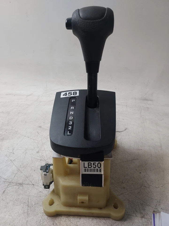 Kia Spectra 2009 sedán de 2,0 L automático cambio de piso palanca de cambios conjunto de cambios Foto 1 de 4