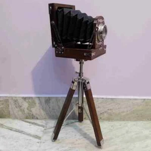 Antique Style Vintage Old Camera With Tripod Stand Model - Foto 1 di 6