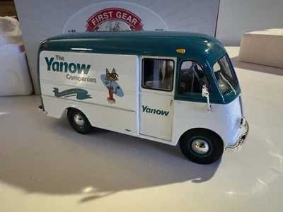 First Gear 1/25 Diecast Réplica International Metro Van Yanow Co. 40-0171 con caja Foto 1 de 4