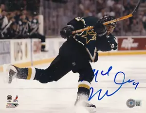 MIKE MODANO Signed Dallas STARS 8x10 PHOTO Beckett Authenticated (BAS) - Picture 1 of 2