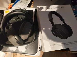 PX7 B&W Bowers Und Wilkins mit CASE In OVP + Polster - Bild 1 von 4