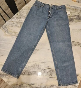 NWT H&M Cropped Light Wash Button Fly Jeans Sz 10 Women Capri - Picture 1 of 8
