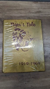 DUPO HIGH SCHOOL, DUPO ILLINOIS YEARBOOK - EL TIGRE - 1969 - Picture 1 of 5