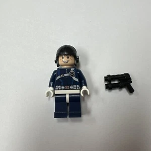 LEGO Super Heroes Shield Agent- White Hips & Hands Minifigure SH0188 From 76036 - Picture 1 of 3