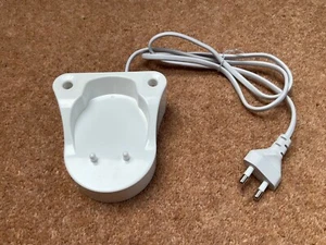 Genuine RE8-53 Charger for Panasonic EW1211/1311/1411 Irrigator Excellent - Photo 1/2