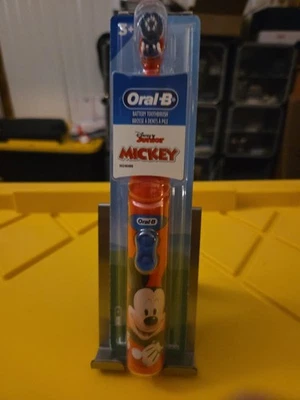 Oral-B Kids Electric Toothbrush Feat. Mickey Mouse. Rotating Soft Bristles. 3+ - Image 1 of 2