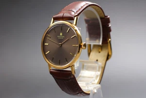 RARO *N COMO NUEVO* Reloj Hombre Vintage UNIVERSAL GENEVE 542109 Dorado Cuerda Manual JAPÓN - Imagen 1 de 11