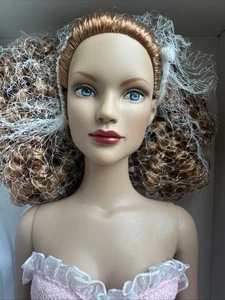 Tonner Tyler 2005 EL MAGO DE OZ Basic Glinda vestida 16” muñeca de moda NUEVA EN CAJA - Imagen 1 de 24