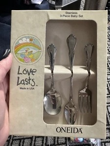 1990 New ONEIDA Chateau Stainless 3-Piece Baby Set ~LOVE LASTS~ Fork & Spoons - Picture 1 of 1