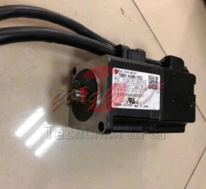 1PC Used YASKAWA Servo Motor SGMAV-A5ANA-YR23 - Picture 1 of 6