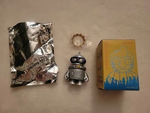 Kidrobot Futurama Universe X Super King Bender 3" Mini Vinyl Figure - Fast Ship! - Picture 1 of 9