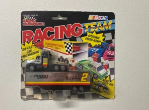 NASCAR Rusty Wallace #2 1992 Racing Champions 1:87 Micro Team Transporter & Car - Imagen 1 de 2