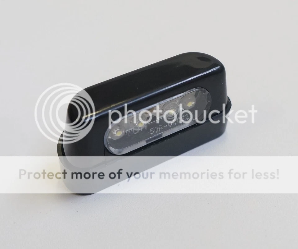 LTC1 LUCE TARGA 4 LED LEDS NERA UNIVERSALE OMOLOGATA GAS GAS EC 125 Foto 1 de 1