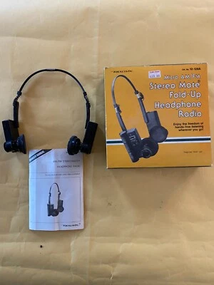 Vintage Realistic AM / FM Stereo Mate Portable Radio Adjustable Headset 12-128A - Image 1 of 4
