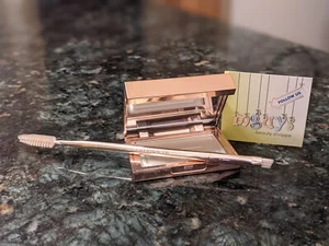 PATRICK TA Major Brow cera sagomata trasparente 0,17 once / 5 g + spazzola spoolie doppia estremità - Foto 1 di 8