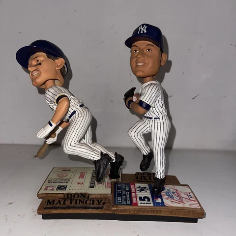 New York Yankees Derek Jeter & Don Mattingly Bobblehead Cover