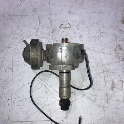 DISTRIBUIDOR 0 237 406 004 SE ADAPTA A VOLVO 260 DeLOREAN ALFA ROMEO PEUGEOT 0237406004 Foto 1 de 4