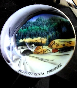 kleiner handbemalter PA Turnpike Souvenir Teller, Vintage, 4,75" - Bild 1 von 10