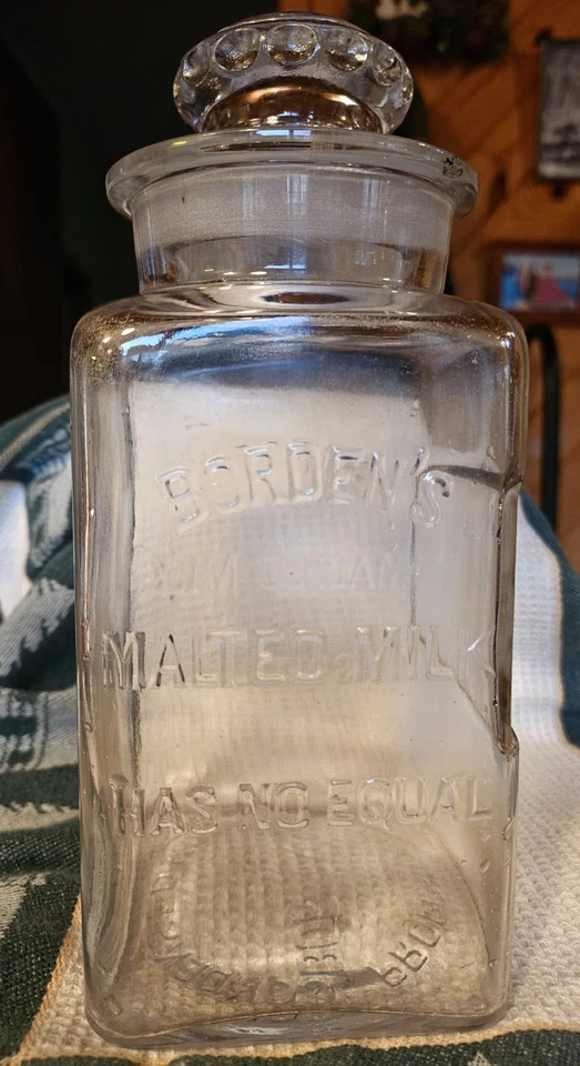 Botella de vidrio boticario de leche malteada Borden's con fuente de soda Li, 9"h Foto 1 de 4