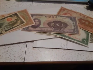 1930's & 40's Chinese and Japanese Bankmote Lot(8) Circulated - Picture 1 of 8