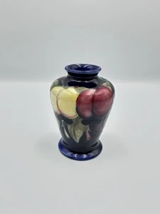 Vintage Mid Century Moorcroft Wisteria Pattern Blue Vase. c1930’s - Picture 1 of 8