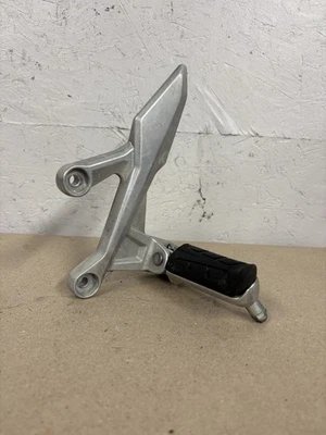 19-23 HONDA CB500F CBR500R OEM LEFT REARSET REAR SET DRIVER FOOT PEG REST #0113 - Image 1 of 4