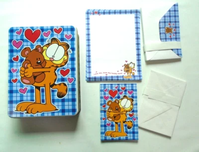 Vintage Garfield Poky I Love My Teddy Bear Jim Davis Stationary Tin w/contents — 第 1/4 张图片